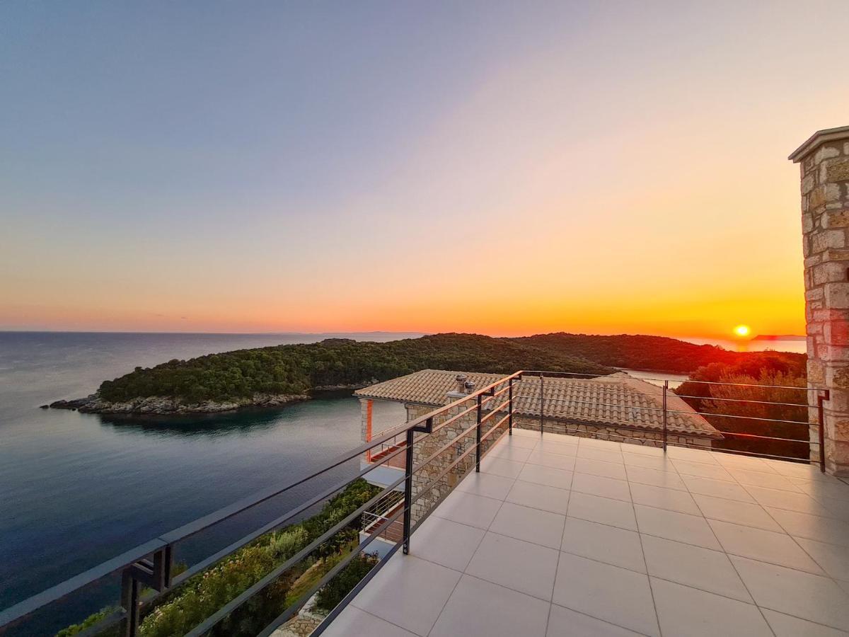 Myzen Villa Asana & Villa Kenshya Syvota Exterior photo